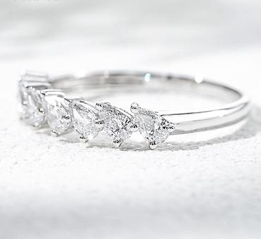 Украшения с бриллиантами: 💍 Кольцо из белого золота 750 пробы с лабораторными бриллиантами • — 4