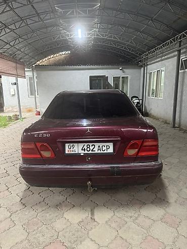 bud e9: Mercedes-Benz E-Class: 1996 г., 2.3 л, Автомат, Бензин, Седан — 6