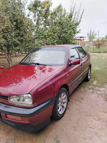 нексия 2 эшик: Volkswagen Vento: 1993 г., 1.8 л, Механика, Бензин, Седан