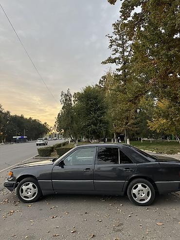 бак мерседес 124: Mercedes-Benz W124: 1991 г., 2.3 л, Кол менен иштөөчү, Бензин, Седан — 4