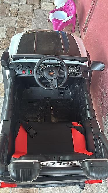 stacktrack oyuncaq dəsti: Uşaq üçün elektrikli akkumulyatorlu maşın – off-road tipli, 2 yerlik — 2