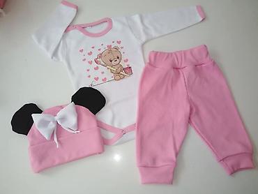 Kompleti: 3 delni kompletic Vel 56-62 dvobroj do 3 meseci 68 do 5 meseci 74 do 9 — 10