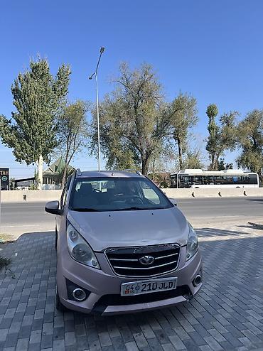 Chevrolet Spark: 2011 г., Автомат, Бензин