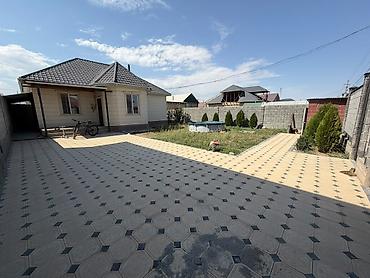 Продажа коттеджей и домов: Продаётся дом * Адрес: Ак-Ордо 3 * Площадь участка: 4 сотки * at lalafo.kg — 1 Продажа коттеджей и домов: Продаётся дом * Адрес: Ак-Ордо 3 * Площадь участка: 4 сотки * — 1