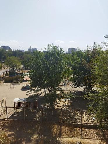 Продажа квартир: 1 комната, 32 м², 7 мкр 104 серия, 3 этаж, Старый ремонт — 5