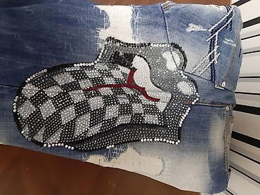 Джинсы: 1)Турецкие женские джинсыр48-50,язык выложен стразамисостояние at lalafo.kg — 4 Джинсы: 1)Турецкие женские джинсыр48-50,язык выложен стразамисостояние — 4