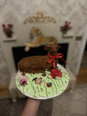 Aşpaz köməkçiləri: Aşpaz köməkçisi, Kişi, 17 yaş — 7