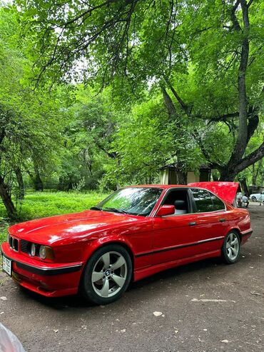 ролс ройс машина: BMW 5 series: 1991 г., 2 л, Механика, Бензин, Седан