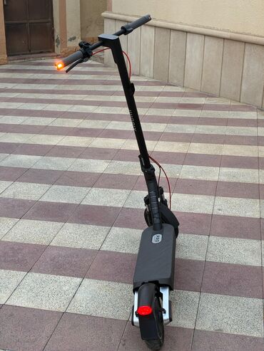 Elektrikli samokatlar: Elektrikli skuter – Pro seriyası - Güclü ön amortizatorlu asqı — 11