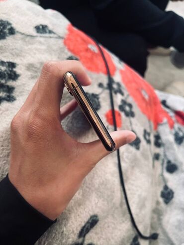 Apple iPhone: IPhone Xs, Б/у, 64 ГБ, Золотой, 100 % — 4
