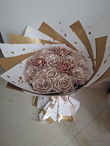 Ostali stilski dekor: Dekorativni aranžmani od veštačkih ruža – ručno rađeni - Ekskluzivni — 1