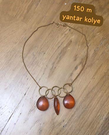 küpe: Dəstə daxildir: Sırğa — 4