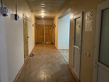 Продажа коттеджей и домов: 6 комнат и более, 450 м², 6 соток, Бишкек, Кызыл Аскер Собственник — 17