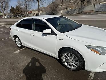 Toyota: Toyota Camry: 2015 г., Гибрид, Седан — 2