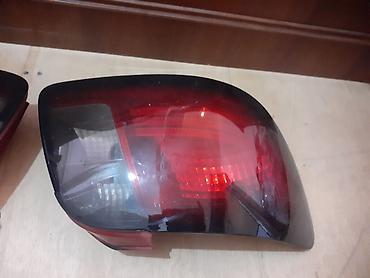 kia rio kompressor: Kia Rio arxa stop kölgə verilmiş sağ yaxşı vəziyyətdədi solda cat var — 4