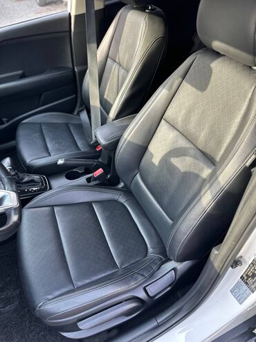 Kia: Kia Stonic: 2019 г., 1.6 л, Дизель, Хэтчбэк — 7