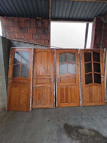 Двери и комплектующие: Dəmir giriş qapı .3 taxda otaq qapı.və taxda hamam qapısı cəmi 220 m — 2