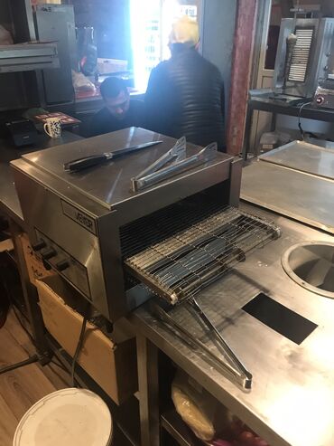 Hazır biznes: Dönər aparatı 4 və 3 ğözlü işlək vəziyyətdə. Əlavə məlumati telefonla — 10