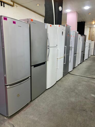 2 qapili soyuducu: İşlənmiş 2 qapılı Indesit Soyuducu Satılır, rəng - Ağ, Kredit var