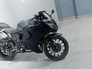 Мотоциклы: Спортбайк 250 куб. см, Бензин, Взрослый, Б/у