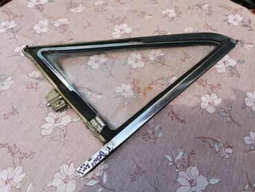 Auto delovi: Staklo desnih prednjih vrata Lada 2101. Polovno, ocuvano. Skinuto sa — 15