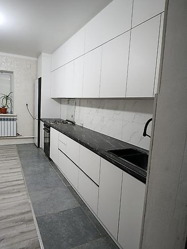 Кухонный гарнитур в современном минималистичном стиле - Прямая at lalafo.kg Кухонный гарнитур в современном минималистичном стиле - Прямая