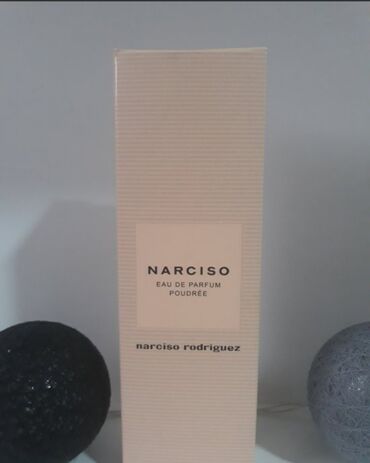 Narciso Rodriguez Poudree 20 ml Narciso Rodriguez for her crna kutija