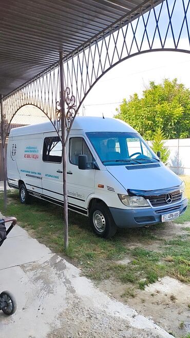 перетяжка сидений авто: Легкий грузовик, Mercedes-Benz, Стандарт, 3 т, Б/у