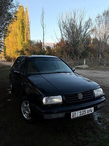 mersedes s 221: Volkswagen Vento: 1994 г., 2 л, Механика, Бензин, Седан — 6
