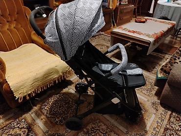 viljuskar igracka za decu: Kolica za bebe – lagana i kompaktna “Quad” (crno-bela šara) - Tip — 3