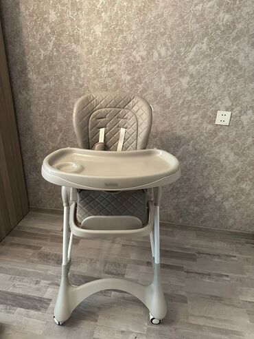 Gəzinti arabaları: Sabiwbaki…. Masa az istifade edilib 90man satilir unvan genclik