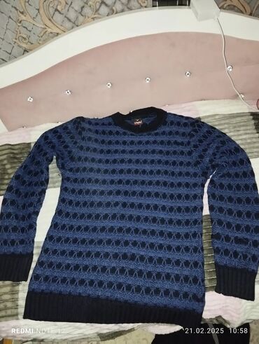 Şalvarlar: 1 ci təzədi 44 ölçü 10 manata qalan geyimlər ucuz qiymətə maksimum 5 — 8