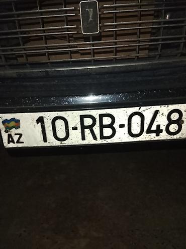 mercedes 170 b: AZ dövlət nömrə nişanı üçün çərçivə və bərkidilmə dəsti - Ön lövhə — 1