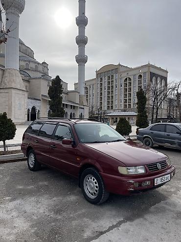 Volkswagen: Volkswagen Passat: 1994 г., 1.6 л, Механика, Бензин, Универсал — 24
