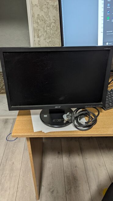 долой монитор: Монитор, Acer, Б/у, LCD