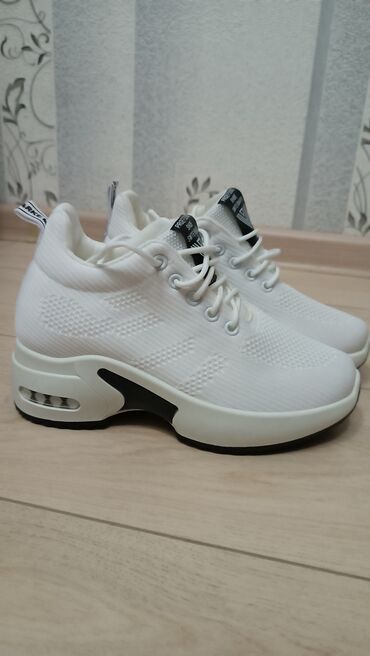 Резиновые сапоги: Резиновые сапоги, 37, Новый, цвет - Белый, Самовывоз — 8