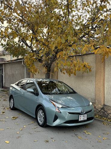 Toyota: Toyota Prius: 2016 г., 1.8 л, Вариатор, Гибрид, Хэтчбэк