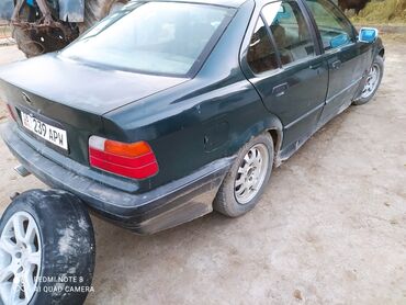 BMW: BMW 316: 1994 г., 1.6 л, Механика, Бензин, Седан