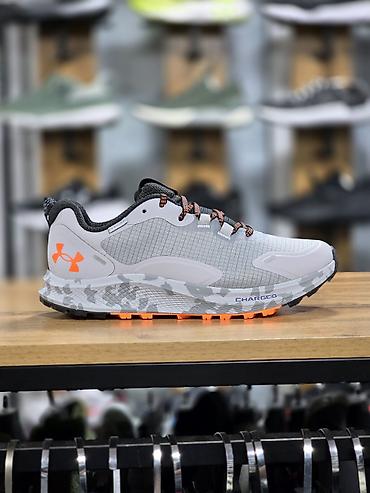 Мужские кроссовки, 40, 40.5, 41, Under Armour, Новый, цвет - Серый, Самовывоз