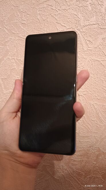 balaca telefonlar samsung: Samsung Galaxy A52, 128 GB, rəng - Ağ, Sensor, Barmaq izi, İki sim kartlı