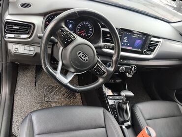 кызыл кия авто: Kia Stonic: 2018 г., 1.6 л, Робот, Дизель, Кроссовер