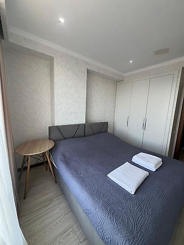 Посуточная аренда квартир: 1 комната, Душевая кабина, Постельное белье, Парковка — 3