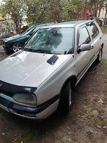 Volkswagen: Volkswagen Golf: 1992 г., 1.8 л, Автомат, Бензин — 5