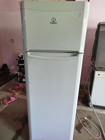 fen satisi: Indesit iki qapılı soyuducu - Brend/model: Indesit (üstdə dondurucu — 1