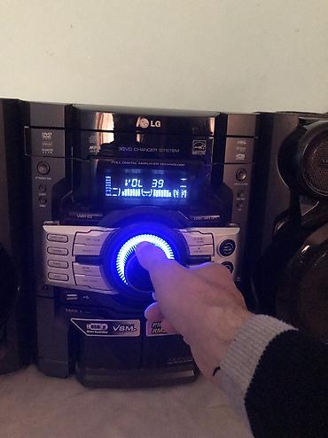 dord goz pec: Original “LG” Musiqi Mərkəzi Tam işlək Az isdifadə olunub. Usb✅ Aux✅ — 3