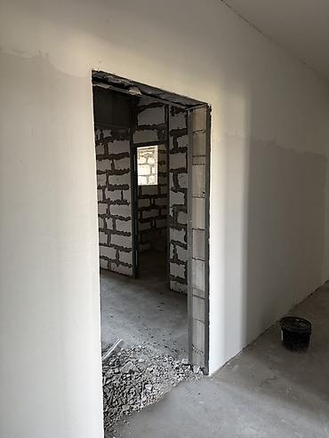 хостел каракол: 2 комнаты, 50 м², Индивидуалка, 4 этаж, ПСО (под самоотделку) — 1
