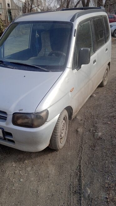 дайхатсу move: Daihatsu Move: 2001 г., 1 л, Механика, Бензин, Минивэн