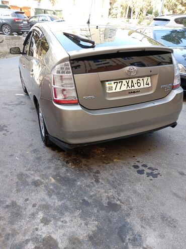 Toyota Prius: 1.5 l | 2008 il Hetçbek
