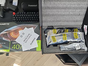 Настольные ПК и комплектующие: Видеокарта для ПК, Б/у, Gigabyte, GeForce RTX, 12 ГБ — 3