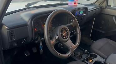niva 2013: VAZ (LADA) 4x4 Niva: 1.7 l | 2013 il 80142 km Krossover — 4